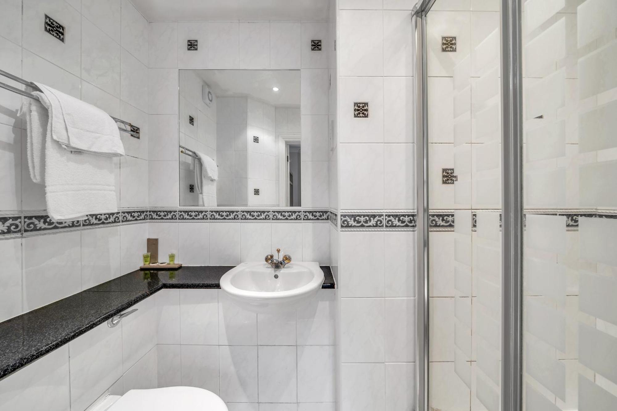Dial House Hotel Crowthorne Εξωτερικό φωτογραφία
