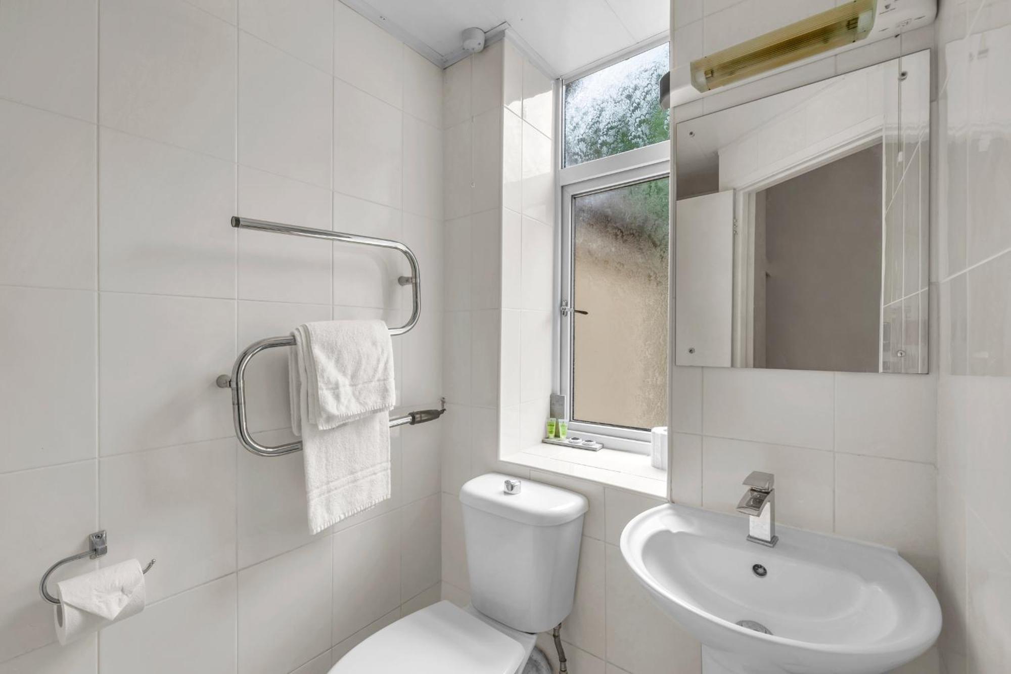 Dial House Hotel Crowthorne Εξωτερικό φωτογραφία