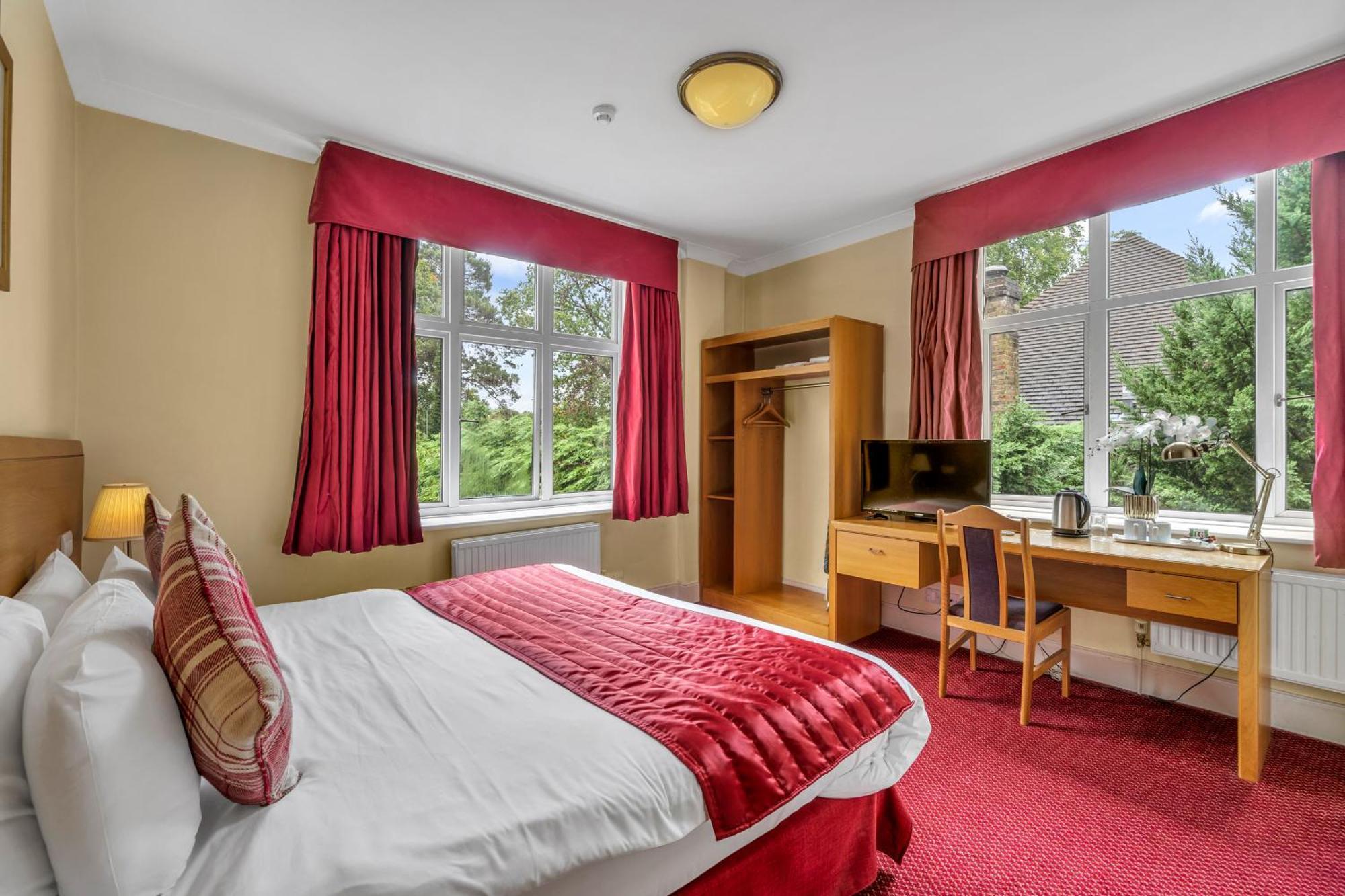 Dial House Hotel Crowthorne Εξωτερικό φωτογραφία